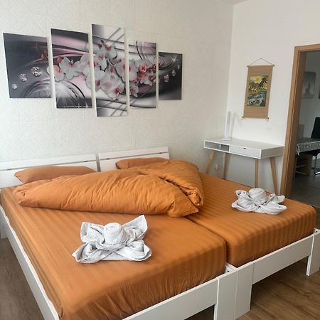 Kaethe-Kollwitz-Strasse 54, F2 Apartment Altenburg Exterior photo